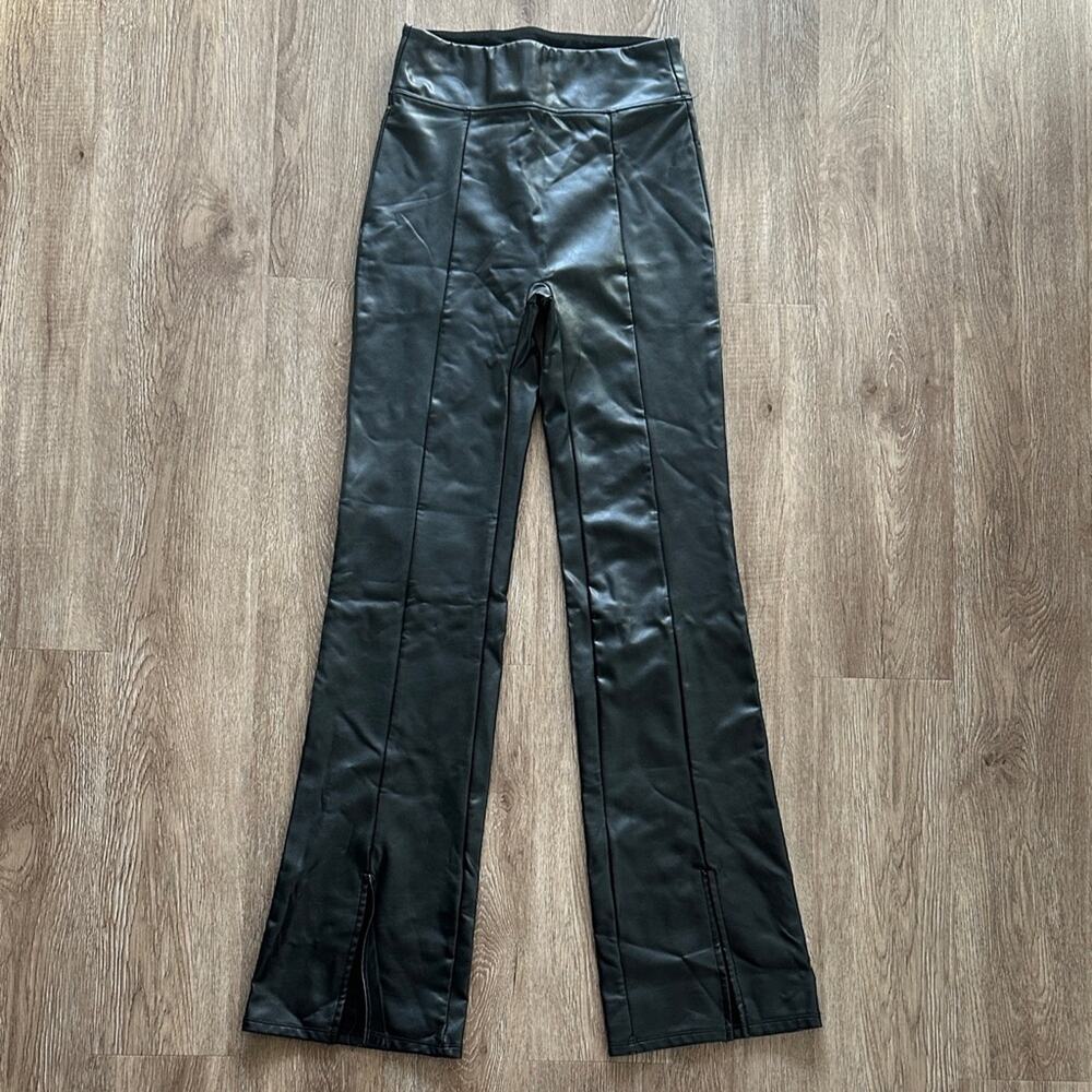 Abercrombie & Fitch Faux Leather Pull On Split Front Hem Pants Black Size Small - Picture 1 of 4